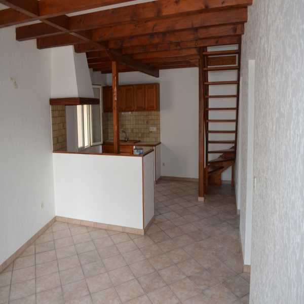 Offres de vente Maison Jonquières 84150