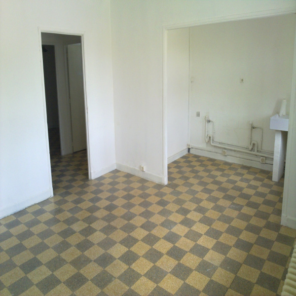 Offres de location Appartement Sarrians 84260