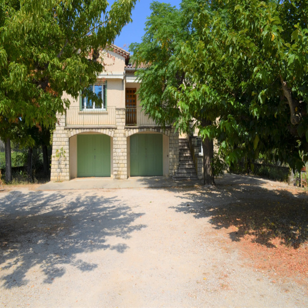 Offres de location Villa Violès 84150